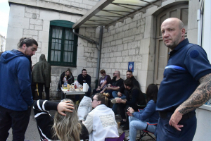 Fourgon pénitentiaire attaqué : la mobilisation se poursuit à Besançon