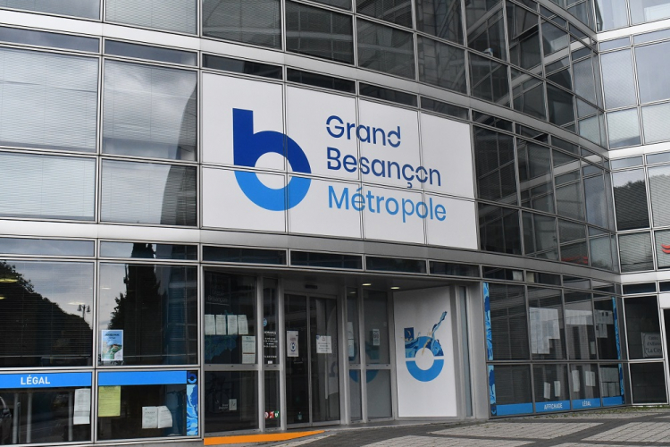 Grand Besançon : installation de nouvelles stations de tri à Planoise