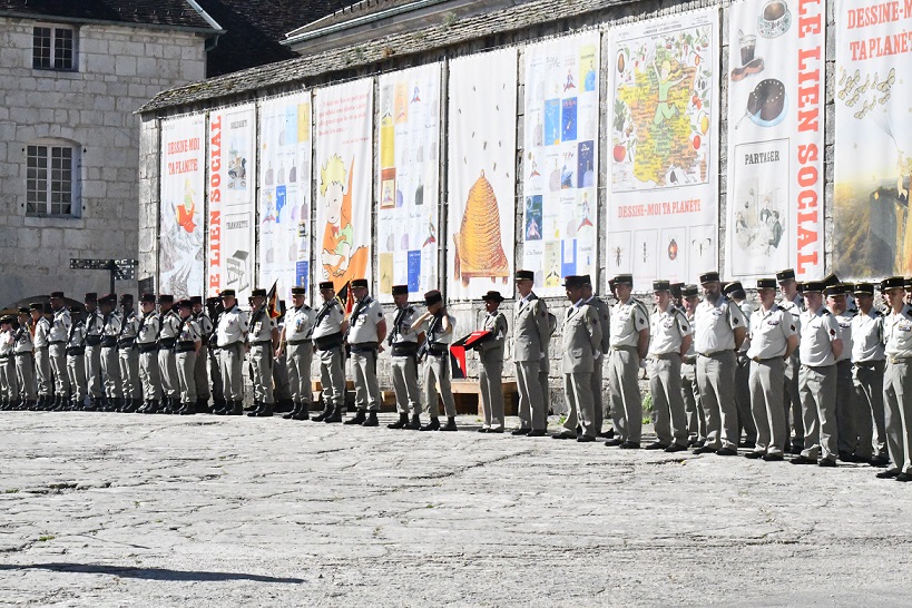 COLONEL TORRENT DEFILE 2