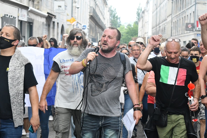 VACCINATION MANIFESTATION FREDERIC VUILLAUME