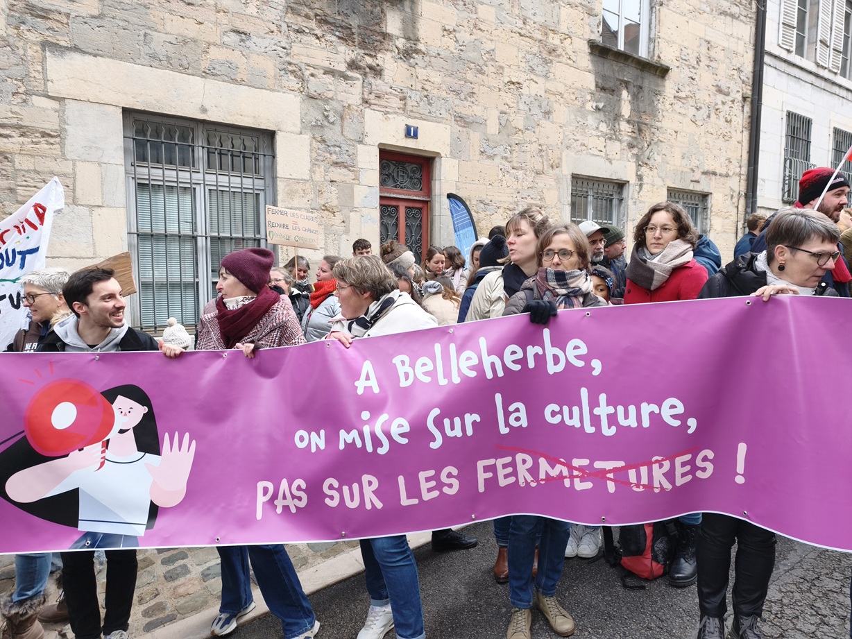 manif rectorat mars bellehebre