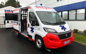 Besançon : le CHU Minjoz rend hommage à l&#039;ambulancier Fabrice Jeannerod