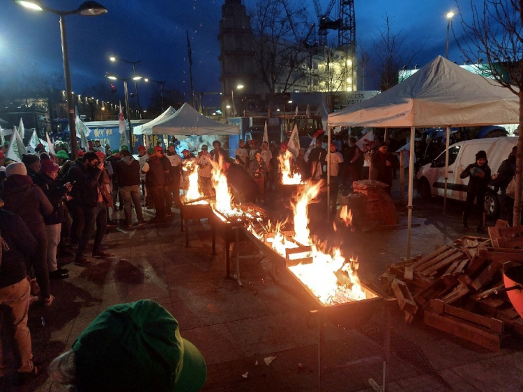 Ouverture tendue et mouvementée au salon de l’agriculture