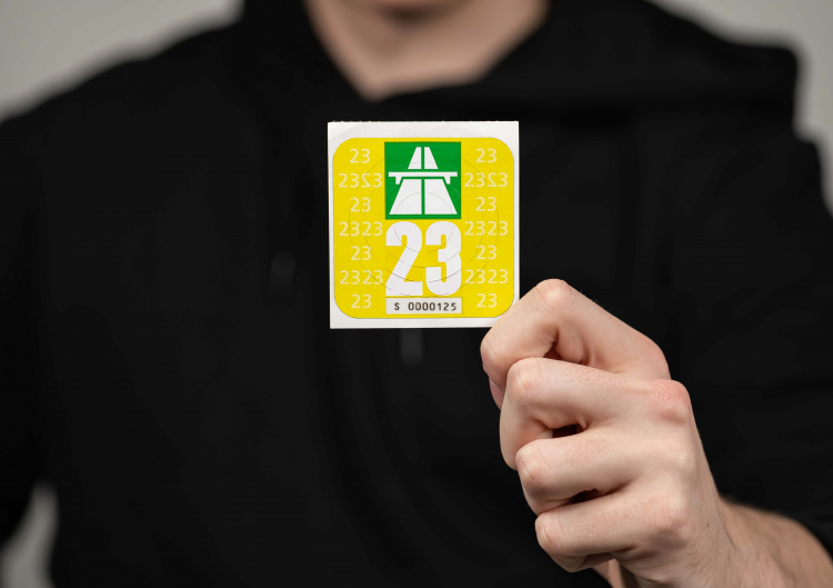 La vignette autoroutière suisse 2023 est disponible