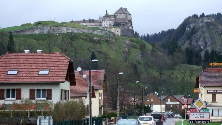 Fermeture de la RN 57 : colère à la Cluse-et-Mijoux