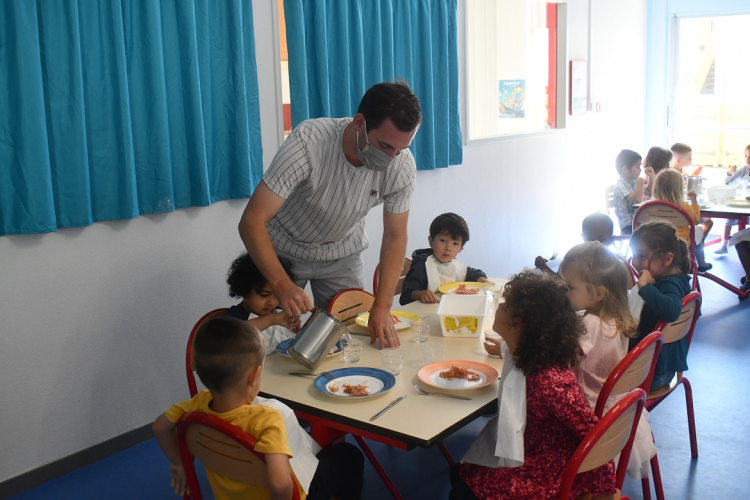 Périscolaire et restauration scolaire : un bilan positif mais des défis persistants