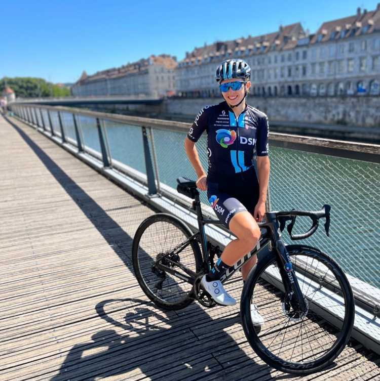 Tour de France femmes : La Franc-Comtoise Juliette Labous leader de DSM
