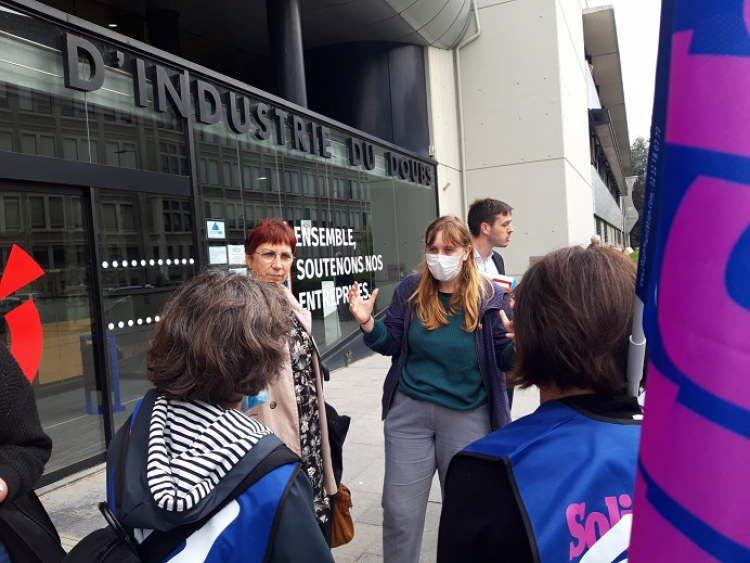 Besançon : Début de conseil municipal revendicatif