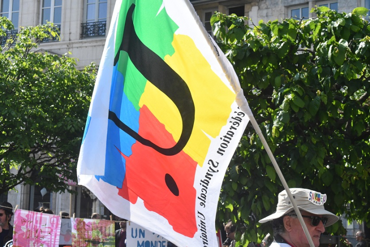 Libert&eacute; de manifester : l'intersyndicale du Doubs saisit la justice