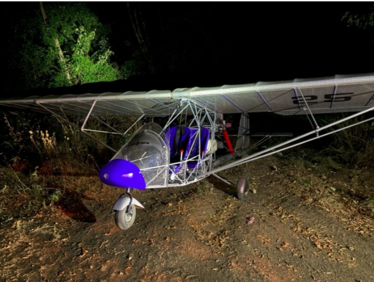 Un ULM contraint d&rsquo;atterrir dans un champ &agrave; Ch&acirc;tillon-le-Duc