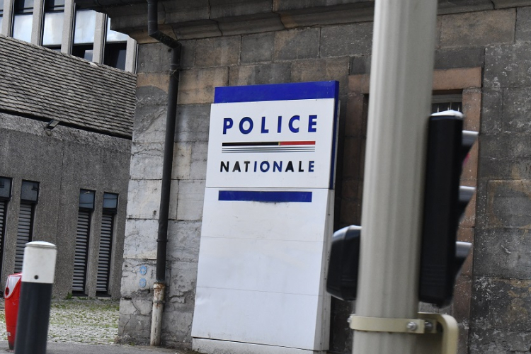 Besan&ccedil;on : au volant d&rsquo;une voiture vol&eacute;e, une femme incarc&eacute;r&eacute;e