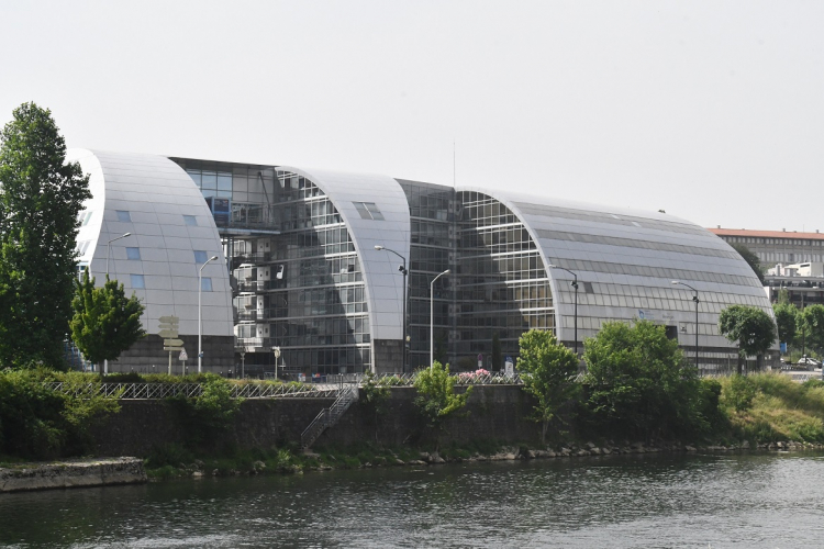 Besançon : les psychologues dans la rue
