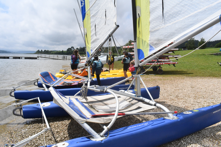 Des activités nautiques pour des jeunes enfants autistes