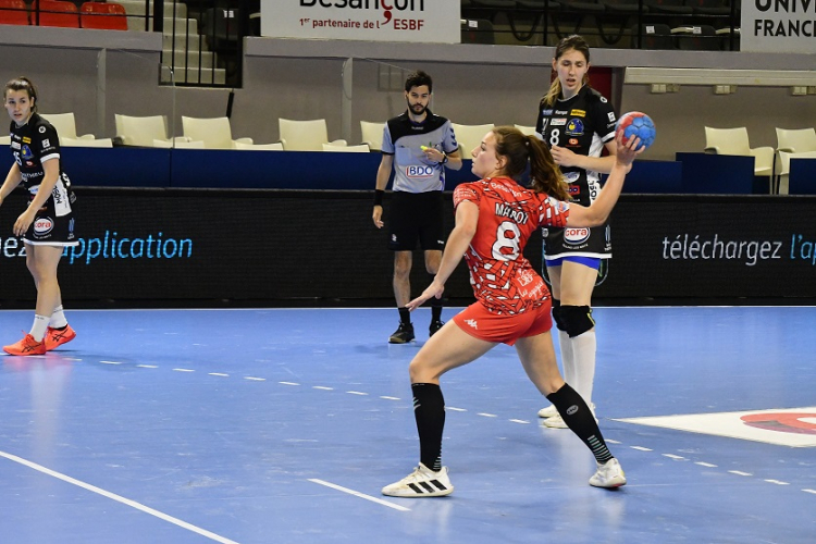 Hand féminin : Les filles de l&#039;ESBF au trophée des Champ&#039;Yonne ce week-end