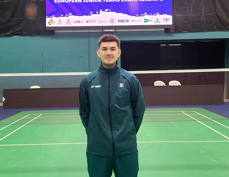 Championnats d&#039;Europe juniors par équipes de badminton : Arthur Tatranov en finale