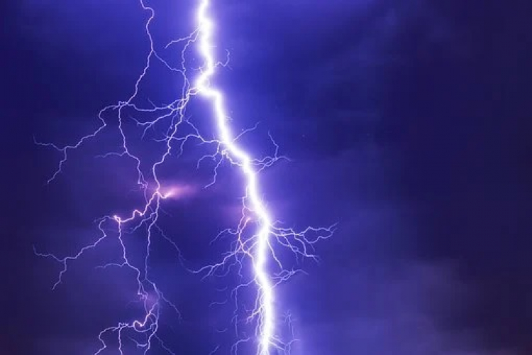 Alerte météo : Alerte &quot;jaune&quot; aux orages en Franche-Comté