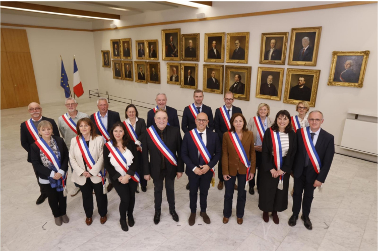 Besan&ccedil;on : la nouvelle &eacute;quipe municipale d&eacute;voile ses 16 adjoints et leurs d&eacute;l&eacute;gations