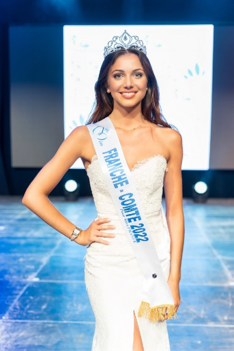 Miss France : La Franc-Comtoise Marion Navarro sur le podium