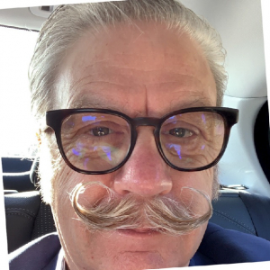 Politique : l’élu Michel Neugnot accusé de propos racistes