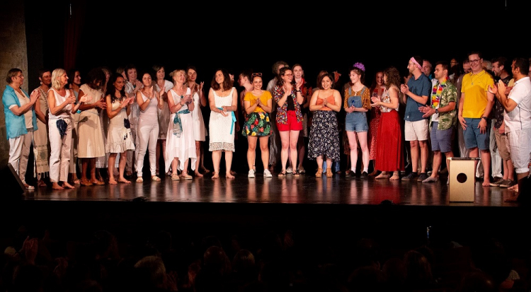 Besançon : 60 ans, en chantant !