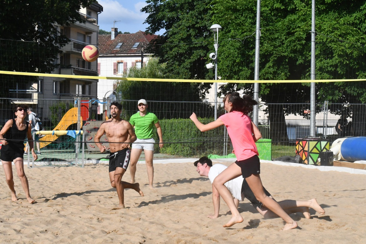Pontarlier : 9&egrave; &eacute;dition de la Ponta&rsquo;beach