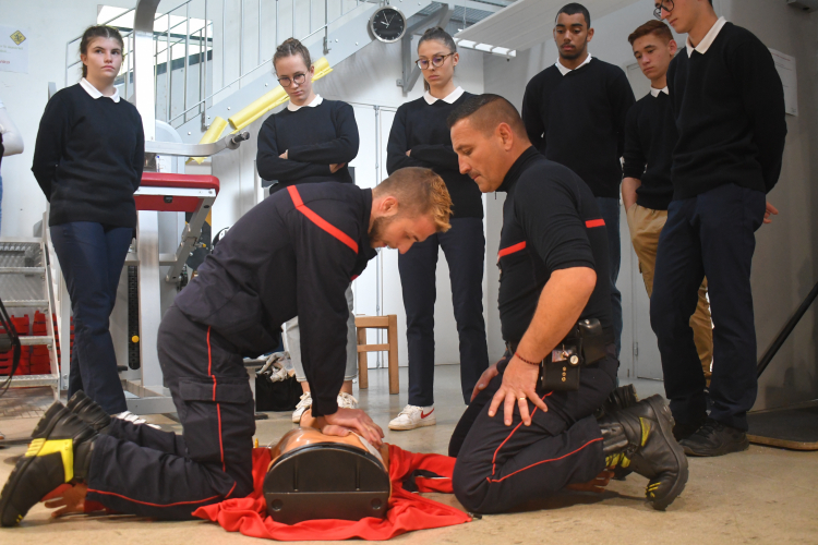 8 lycéens en service national universel au SDIS25