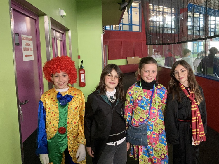 Besançon : La patinoire Lafayette célèbre Carnaval