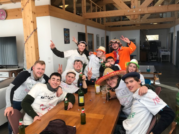 Haut-Doubs : Les conscrits des Premiers Sapins vous souhaitent une bonne année