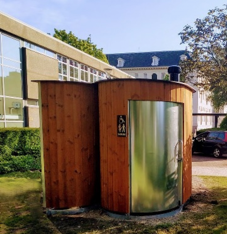 Pontarlier : du nouveau mobilier touristique au théâtre Forestier