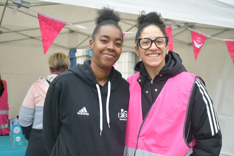 Cancer du sein : Zaliata Mlamali et Sabrina Zazaï (ESBF), sportives solidaires