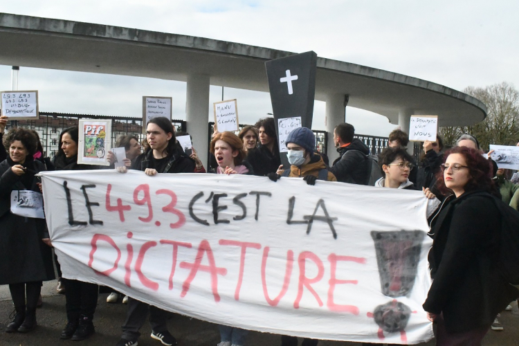 Education : le lycée Pergaud enterre le droit de manifester