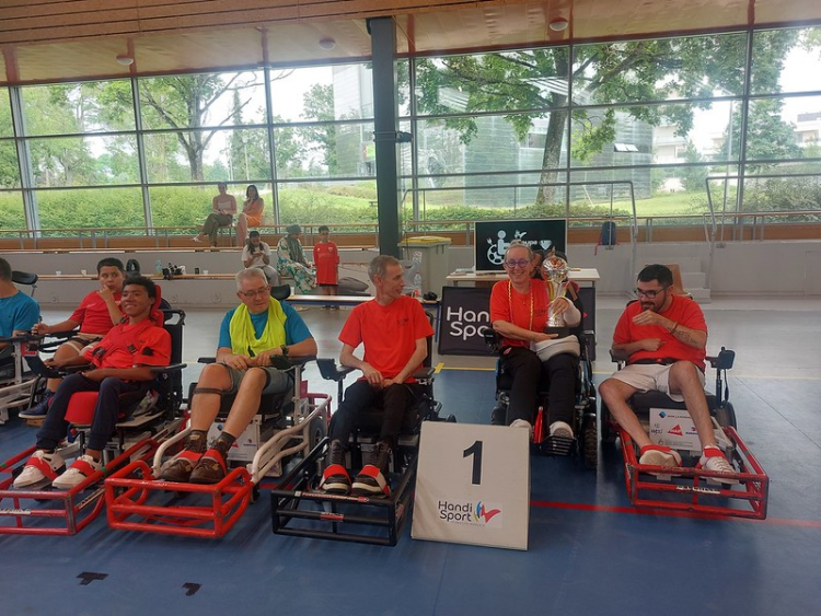 Morteau : tournoi amical de foot fauteuil
