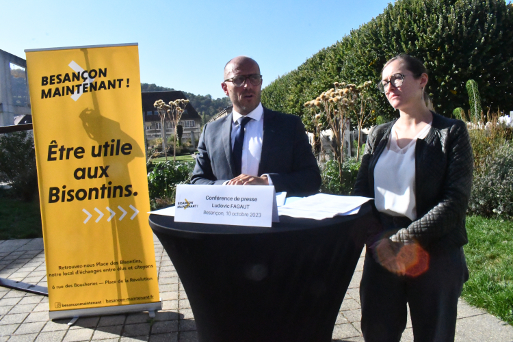 Amiante dans les écoles à Besançon : Ludovic Fagaut tire la sonnette d&#039;alarme