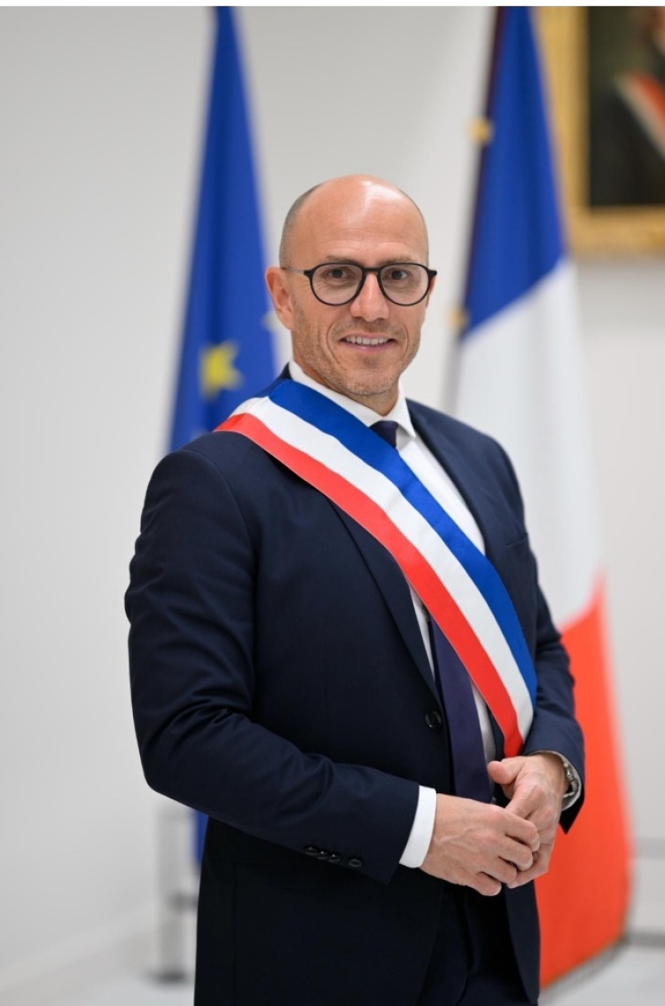 Ludovic Fagaut lance son mandat par une visite &agrave; la police municipale