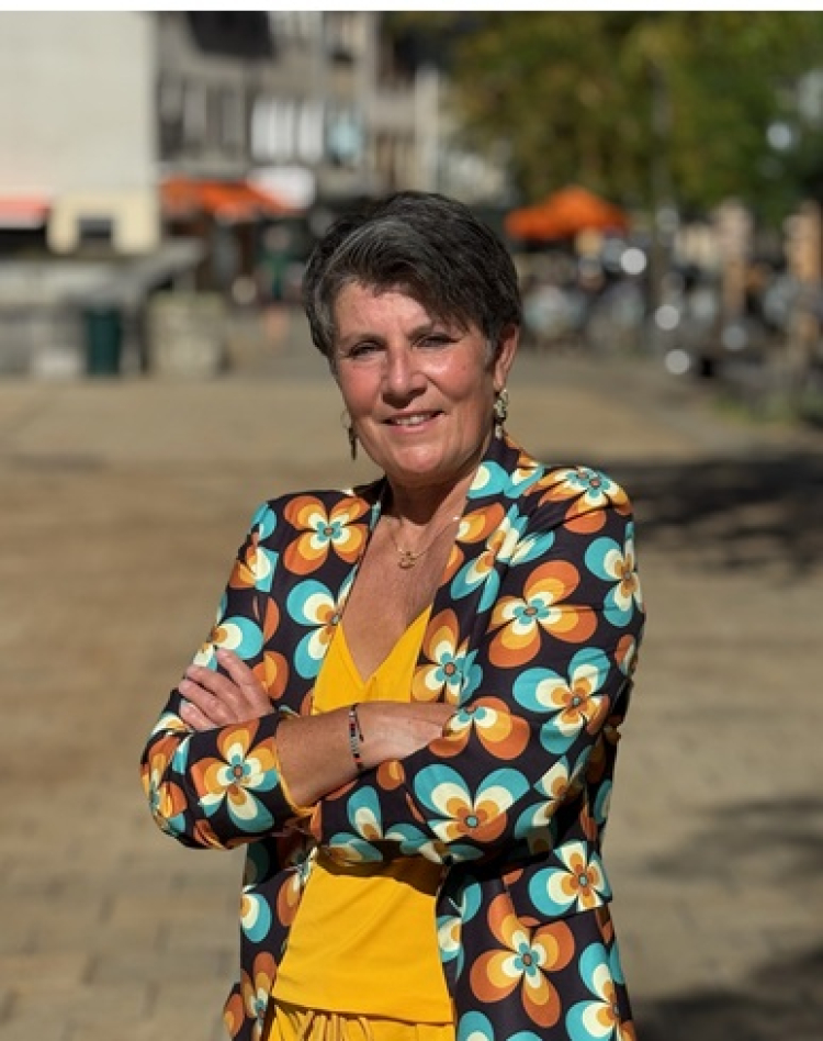 Municipales &agrave; Pontarlier : B&eacute;n&eacute;dicte H&eacute;rard maintient sa liste pour le second tour