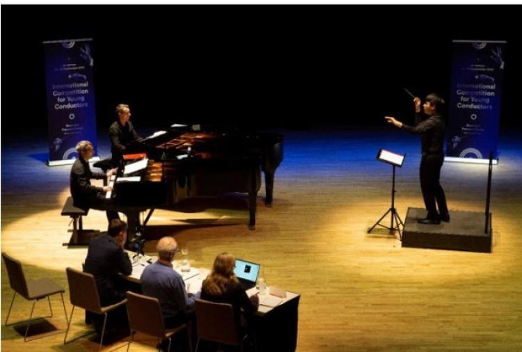 Concours de chefs d’orchestre : 20 talents, une baguette d’or