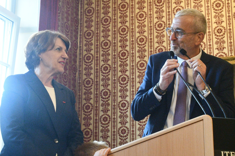 Haut-Doubs / Vie publique  : hommage &agrave; deux figures locales