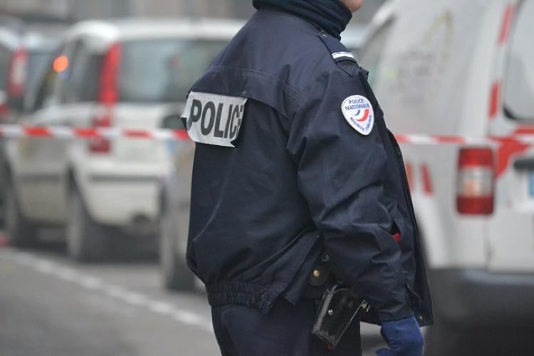 Besançon : il se promène en possession d’une matraque télescopique