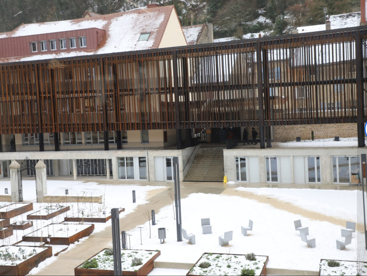 Poligny : le lyc&eacute;e Hyacinthe‑Friant inaugure son site r&eacute;nov&eacute;