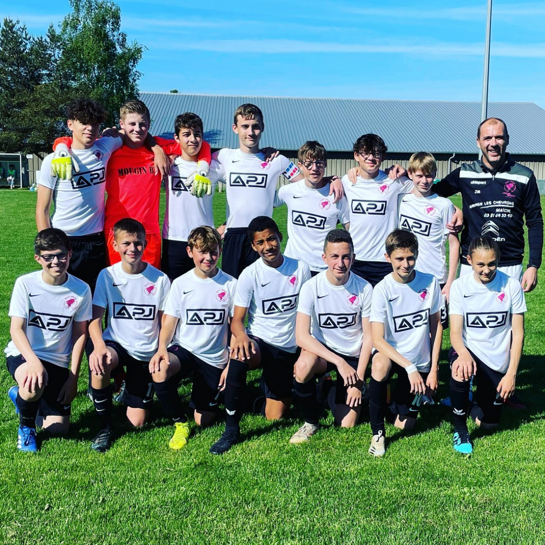 L’U15 di GJ Haut-Doubs Horloger scopre il calcio straniero