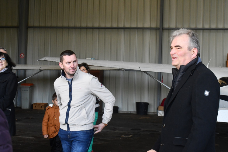 Une station d’avitaillement rénovée pour l’aérodrome Besançon – La Vèze