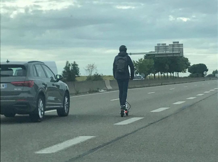 Jura : Intercepté sur l’A39 avec sa trottinette électrique
