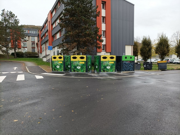 Vie locale : de nouvelles stations de tri à Planoise