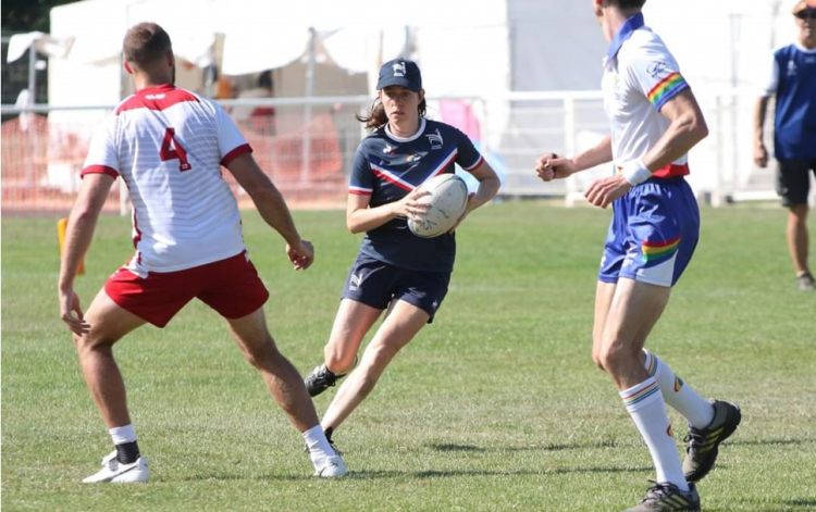 Une Bisontine médaillée d’argent au championnat d’Europe de Touch Rugby