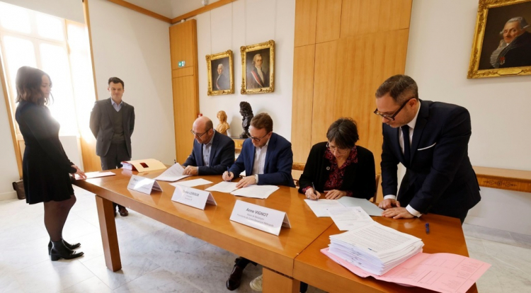 Site Saint Jacques / Arsenal : Signature de l’acte de vente du foncier