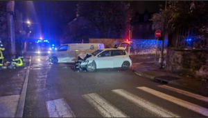 Besançon / Accident à l’angle Viotte–Chasnot : un homme désincarcéré et évacué au CHRU Minjoz