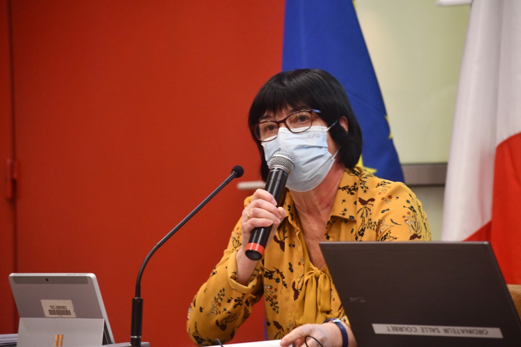 Besançon : Un conseil municipal axé sur le social