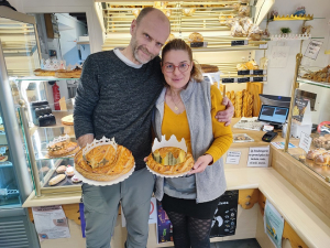 Mme et M. Leroy dans leur bien jolie boulangerie 