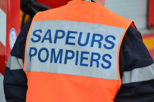 La Rivi&egrave;re-Drugeon : un incendie dans un champ