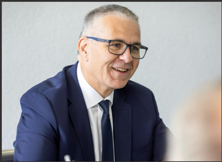 Projet de loi de finances pour 2027 : un amendement pour pr&eacute;server les postes d'enseignants